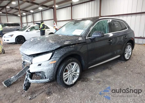 2018 Audi Q5 2.0T Premium/2.0T Tech Premium z USA, uszkodzony, nr VIN WA1BNAFY5J2210607